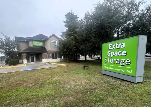 Photo of Extra Space Storage - 3218 - New Orleans - General DeGaulle Dr