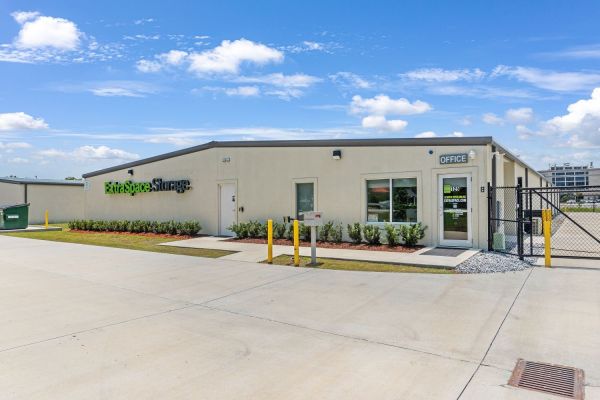 Photo of Extra Space Storage - 6329 - Brunswick - Scranton Connector