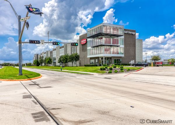 Photo of CubeSmart Self Storage TX Pearland Kirby Dr.