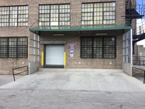 Photo of Extra Space Storage - 3328 - Chicago - 345 N Western Ave