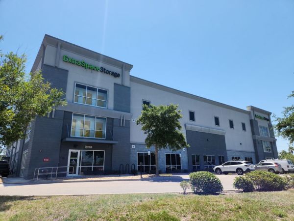 Photo of Extra Space Storage - 3870 - St Petersburg - Gandy Blvd N
