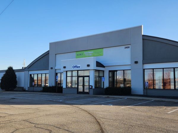 Photo of Extra Space Storage - 3828 - Rochester - 7th St NW