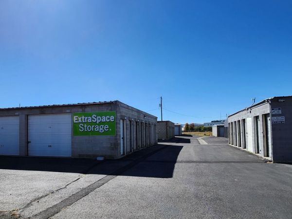 Photo of Extra Space Storage - 6450 - Logan - W 200 N