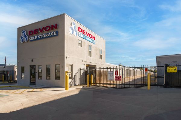 Photo of Devon Self Storage - 9256 - PERRIN