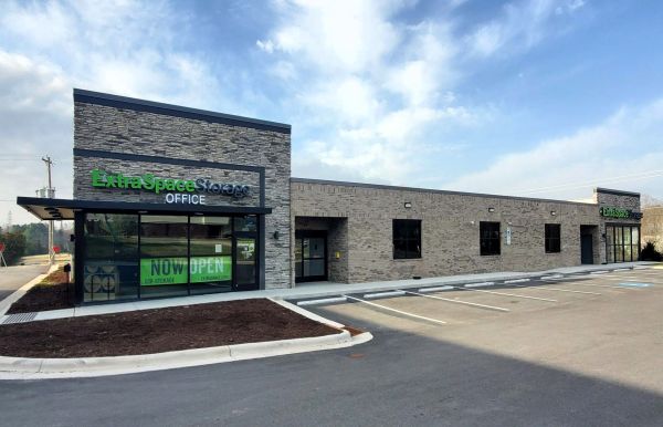 Photo of Extra Space Storage - 4260 - Winston-Salem - Argosy Dr