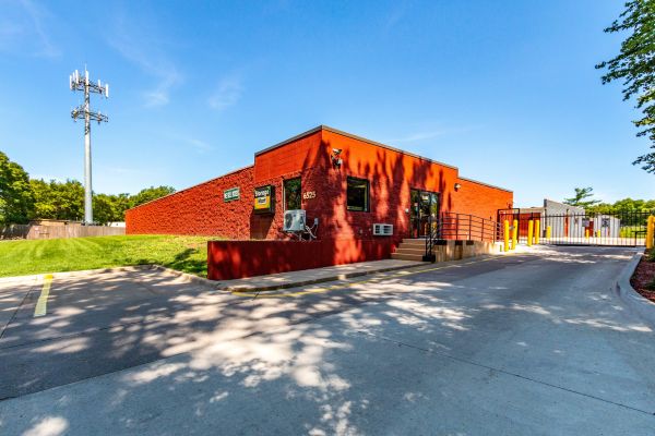 Photo of StorageMart - Center St