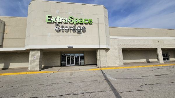 Photo of Extra Space Storage - 6547 - Chicago Heights - W 14th St