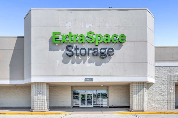 Photo of Extra Space Storage - 6547 - Chicago Heights - W 14th St