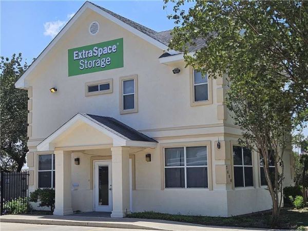 Photo of Extra Space Storage - 6529 - San Antonio - 7600 Tezel Rd