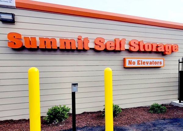 Photo of Summit Self Storage - Conway