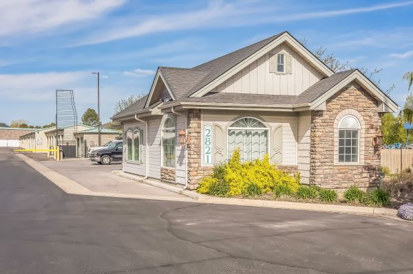 Photo of StorageMart - 12th Ave Rd