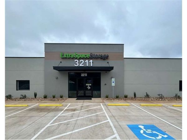 Photo of Extra Space Storage - 6514 - Hickory - Falling Creek Rd