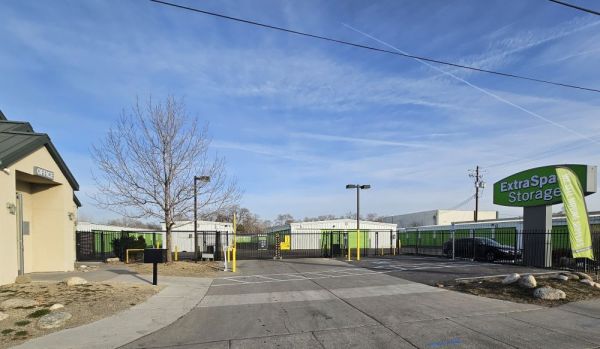 Photo of Extra Space Storage - 6574 - Reno - Kietzke Ln
