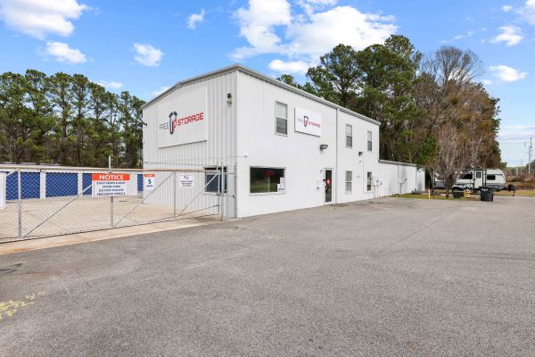Photo of FreeUp Storage St Marys Marianna Drive