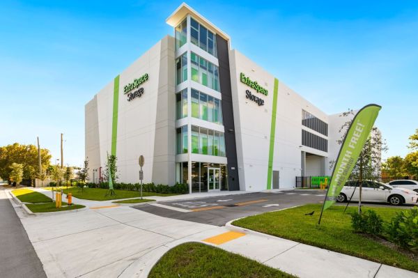 Photo of Extra Space Storage - 6490 - Miami - SW 143rd Ave