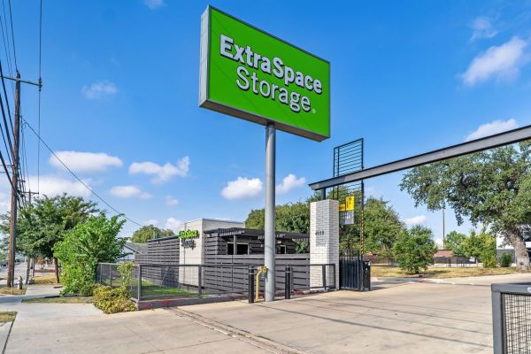 Photo of Extra Space Storage - 6584 - Austin - S Congress Ave