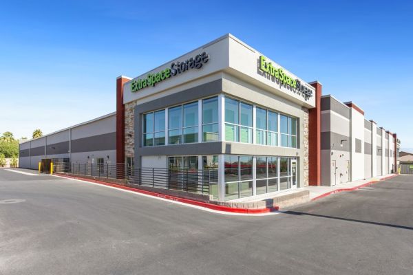 Photo of Extra Space Storage - 6627 - Las Vegas - Grand Teton Dr