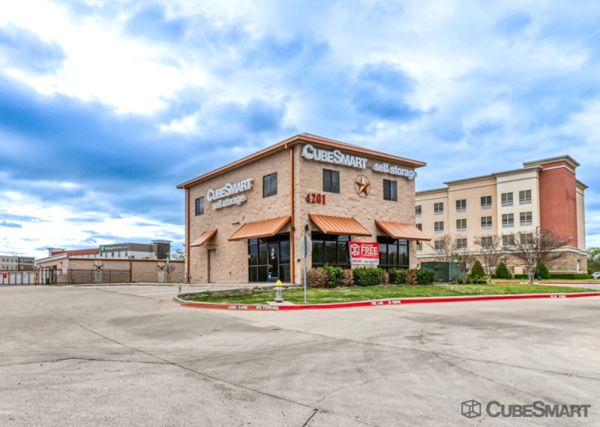 Photo of CubeSmart Self Storage TX The Colony Paige Rd