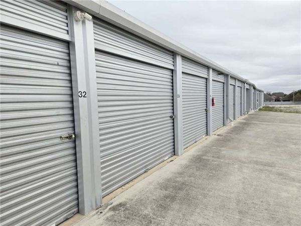 Photo of Extra Space Storage - 2233 - Boerne - River Rd