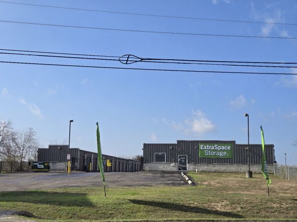 Photo of Extra Space Storage - 2227 - San Antonio - E Evans Rd