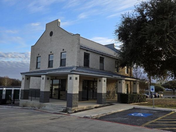 Photo of Extra Space Storage - 2232 - San Antonio - 8762 Huebner Rd