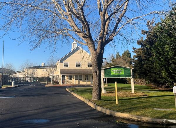 Photo of Extra Space Storage - 6696 - Southampton - Leecon Ct