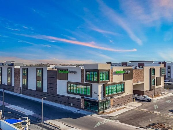 Photo of Extra Space Storage - 6110 - Glendale - N 99th Ave