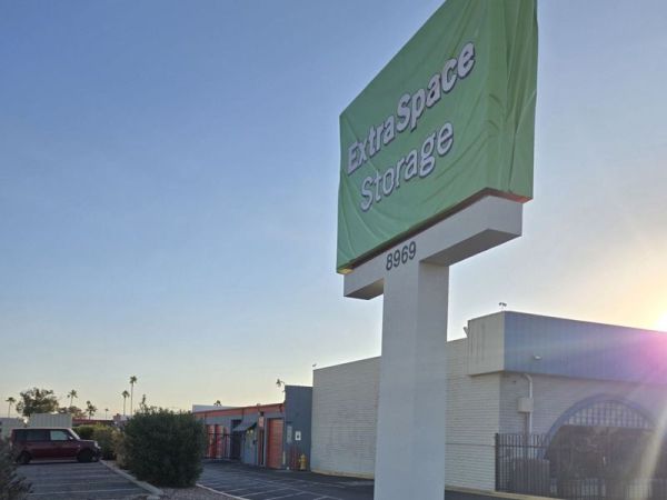 Photo of Extra Space Storage - 6639 - Peoria - W Grand Ave