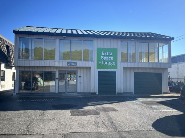 Photo of Extra Space Storage - 6692 - Oakdale - Sunrise Hwy
