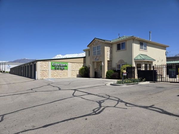 Photo of Extra Space Storage - 6647 - Orem - S Vineyard Rd