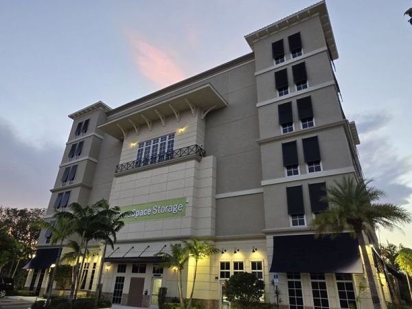 Photo of Extra Space Storage - 6743 - Coral Springs - NW 41st St