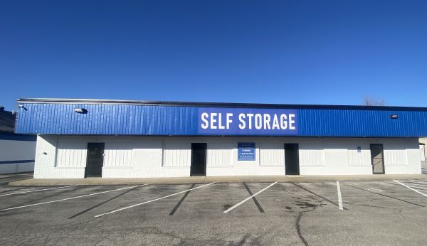 Photo of Blue Cardinal Storage