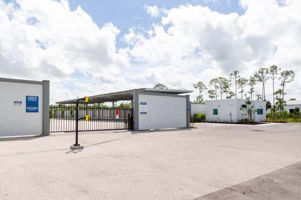 Photo of BlueGate Boat & RV Storage - Bonita