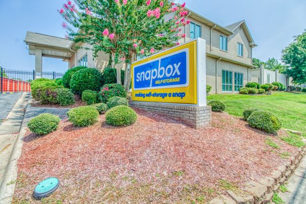 Photo of Snapbox Self Storage - Little Rock - 5700 West 10th Street