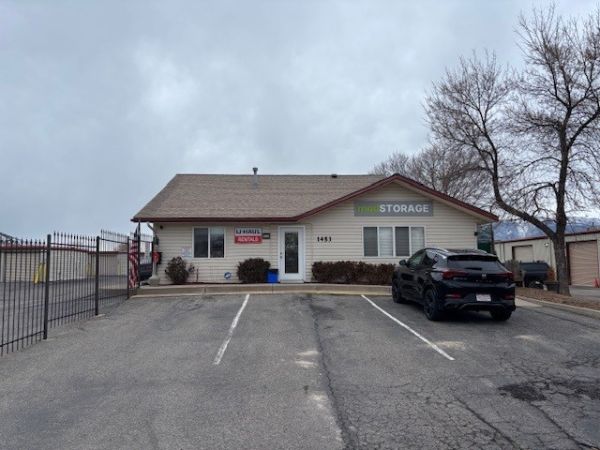 Photo of Right Move Storage- Rifle