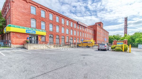 Photo of Snapbox Self Storage - Philadelphia - 2240 Island Avenue