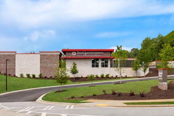 Photo of 1528 StorQuest Express - Douglasville / Bill Arp