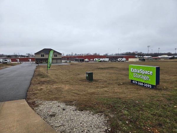Photo of Extra Space Storage - 6770 - Pea Ridge - W Pickens Rd