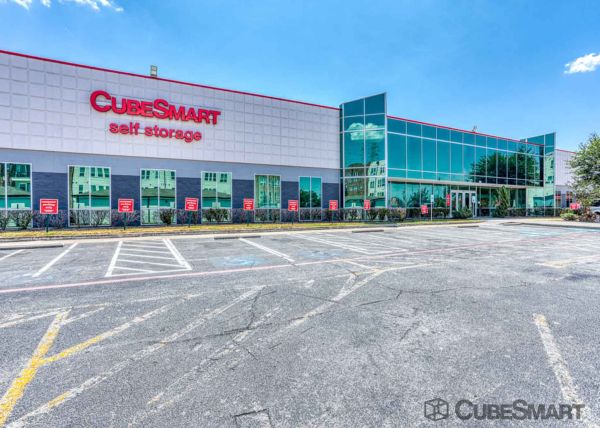 Photo of CubeSmart Self Storage - 610 Sawdust Road - TX
