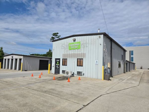 Photo of Extra Space Storage - 6827 - Murrells Inlet - Frontage Rd