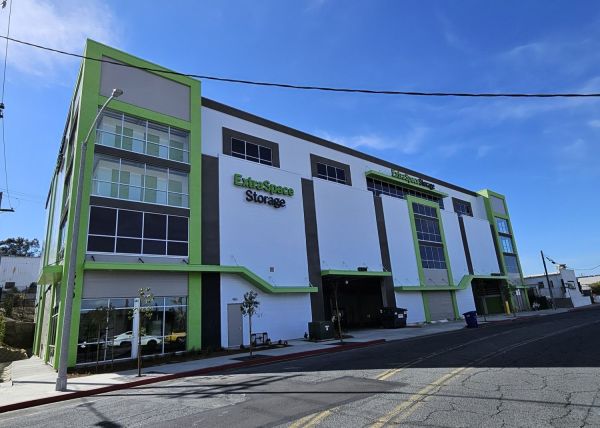 Photo of Extra Space Storage - 7532 - El Cajon - Marshall Ave