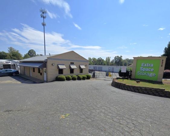Photo of Extra Space Storage - 6816 - Huntersville - Beatties Ford Rd