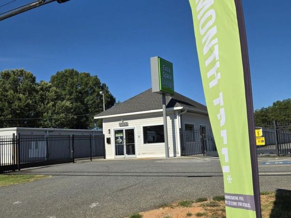 Photo of Extra Space Storage - 6819 - Mooresville - Charlotte Hwy