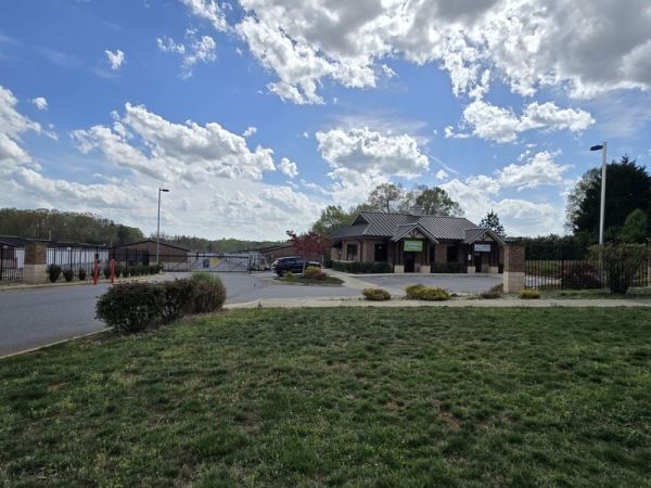 Photo of Extra Space Storage - 6821 - Sherrills Ford - 6477 E NC 150 Hwy