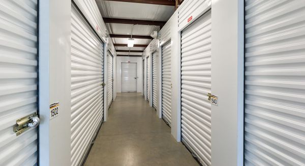 Photo of StorageMart - Barclay Ave
