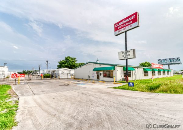 Photo of CubeSmart Self Storage - 1909 Interstate 30 - TX