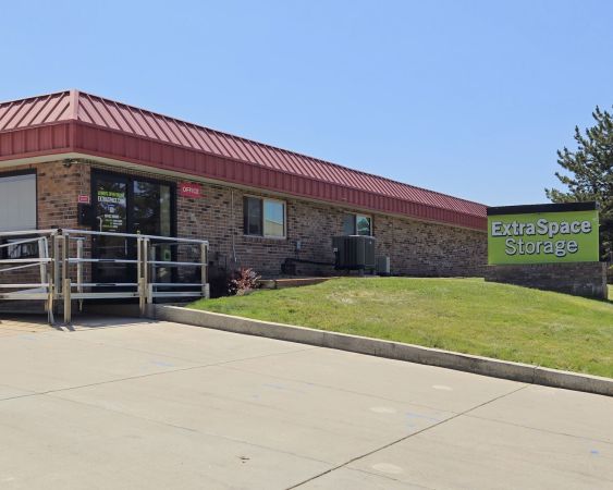 Photo of Extra Space Storage - 6907 - Broomfield - W 6th Ave