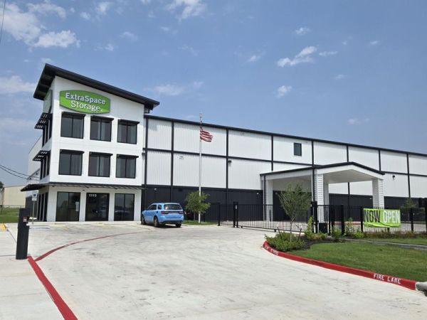 Photo of Extra Space Storage - 6843 - Weslaco - Dragonfly Ave