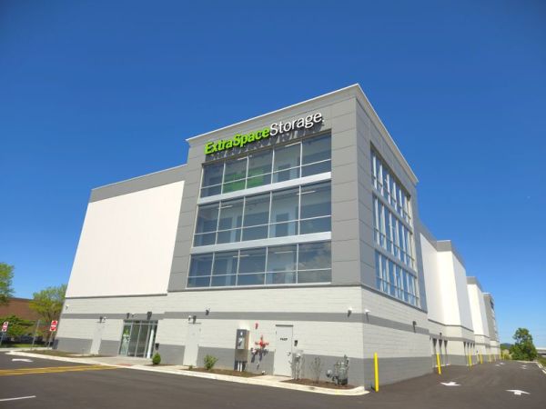 Photo of Extra Space Storage - 6741 - Buffalo Grove - Lexington Dr