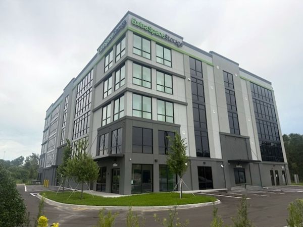 Photo of Extra Space Storage - 6902 - Ruskin - 33rd St SE